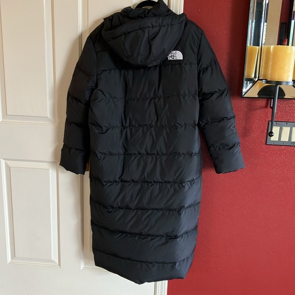 North Face Woman’s Triple C Parka Hooded Jacket - Picture 5 of 9